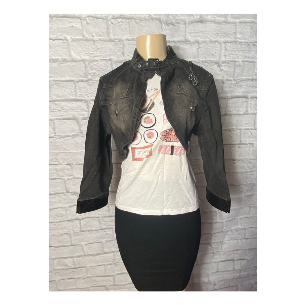 Cropped embellished black jean jacket NWT
